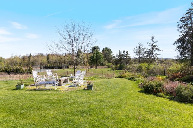 235 Primrose Lane, Ferrisburgh, VT 05456