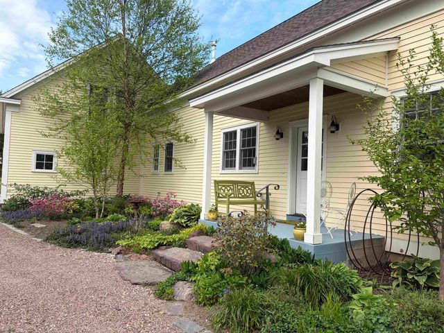 235 Primrose Lane, Ferrisburgh, VT 05456
