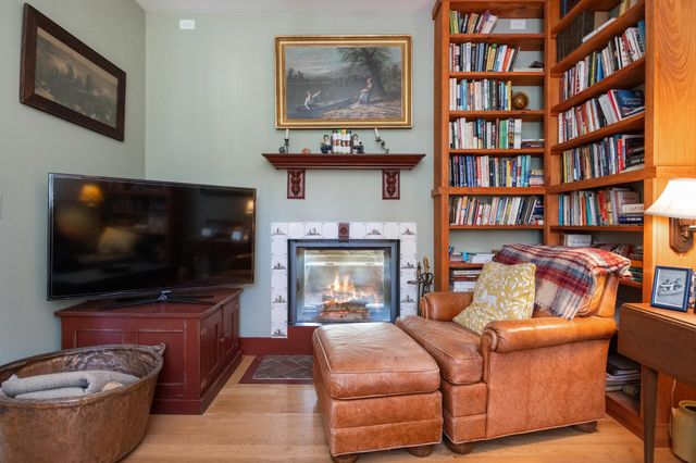 235 Primrose Lane, Ferrisburgh, VT 05456