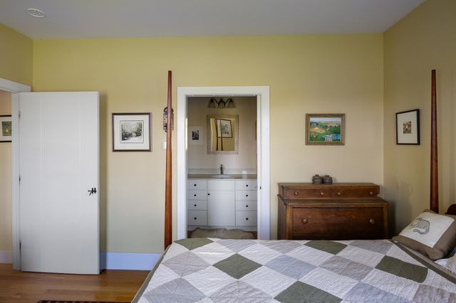 235 Primrose Lane, Ferrisburgh, VT 05456