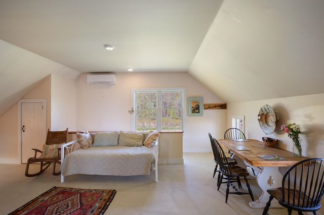 235 Primrose Lane, Ferrisburgh, VT 05456
