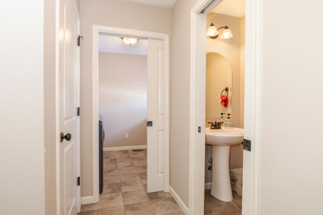 1646 Belclare Road, Normal, IL 61761