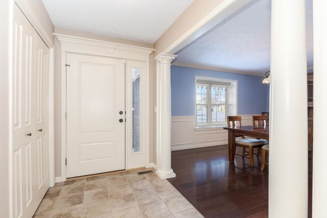 1646 Belclare Road, Normal, IL 61761