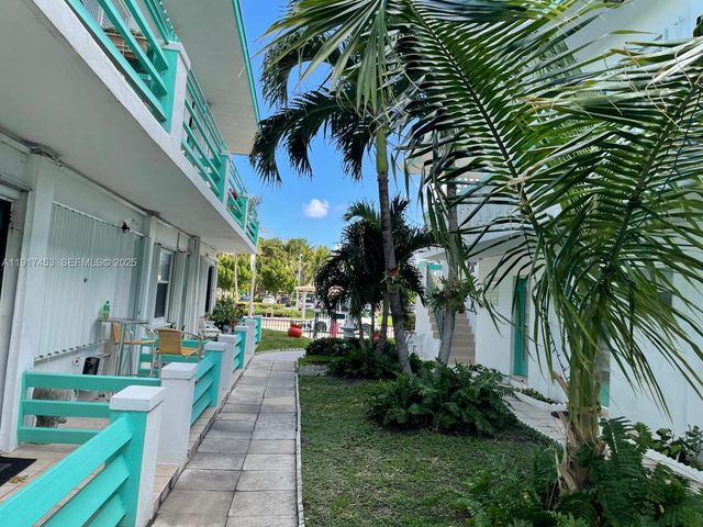 6490 Collins Avenue 5, Miami Beach, FL 33141