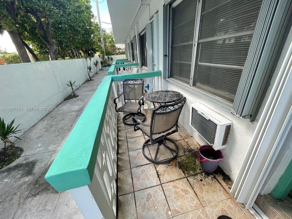 6490 Collins Avenue 5, Miami Beach, FL 33141