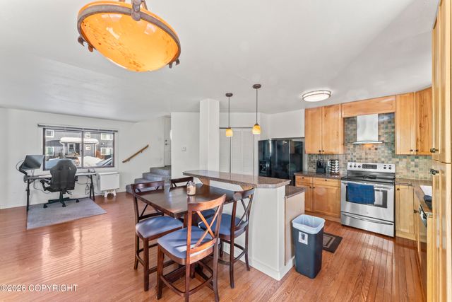 8020 Sabrina Street, Anchorage, AK 99507