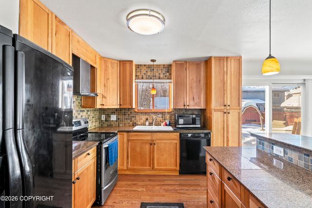 8020 Sabrina Street, Anchorage, AK 99507