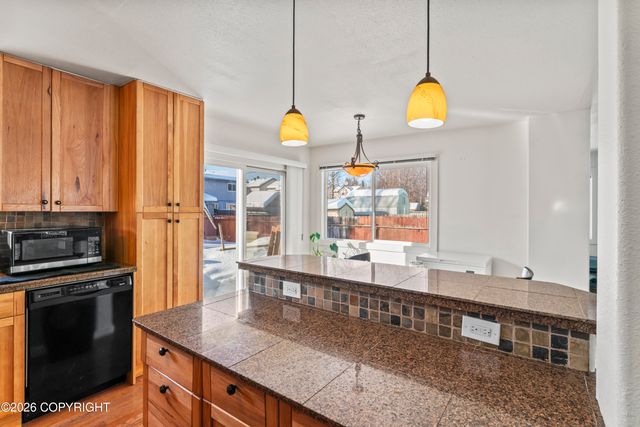 8020 Sabrina Street, Anchorage, AK 99507