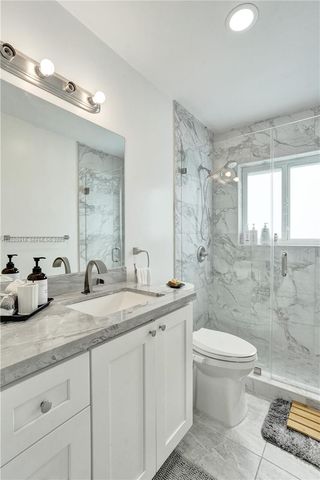 4662 NW 99th Ave, Sunrise, FL 33351