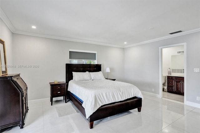 4662 NW 99th Ave, Sunrise, FL 33351