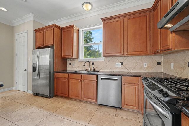7147 Windwater Lagoon, Houston, TX 77036