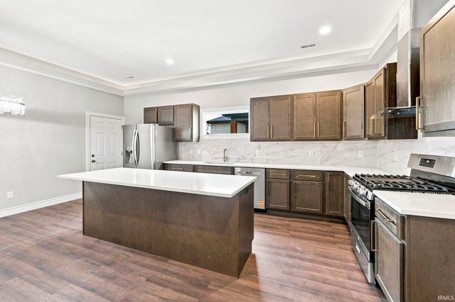 7230 Starks Boulevard, Fort Wayne, IN 46816