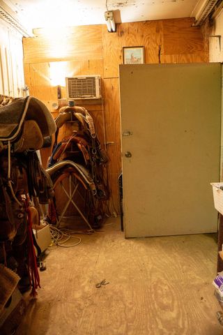 7811 N County Road 1540, Shallowater, TX 79363