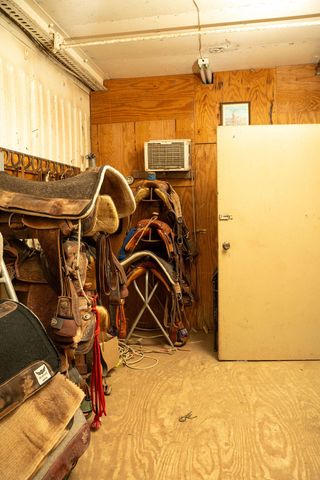 7811 N County Road 1540, Shallowater, TX 79363