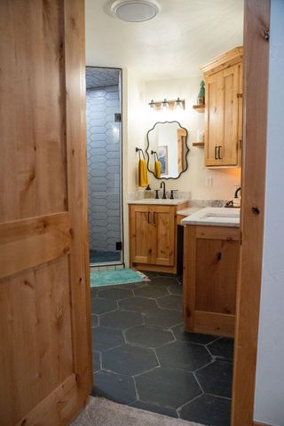 7811 N County Road 1540, Shallowater, TX 79363