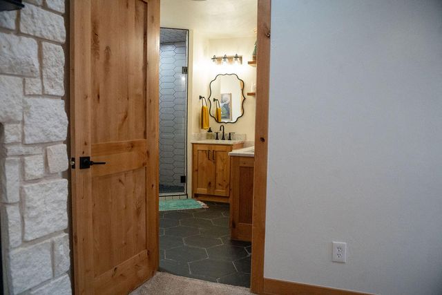 7811 N County Road 1540, Shallowater, TX 79363