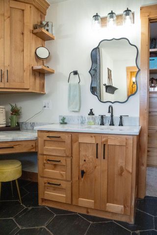 7811 N County Road 1540, Shallowater, TX 79363