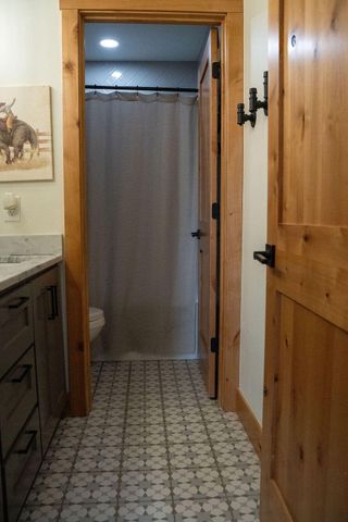 7811 N County Road 1540, Shallowater, TX 79363