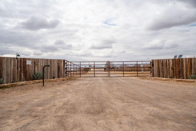 7811 N County Road 1540, Shallowater, TX 79363