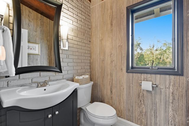 8450 W Tamarack Road, Lakeview, MI 48850