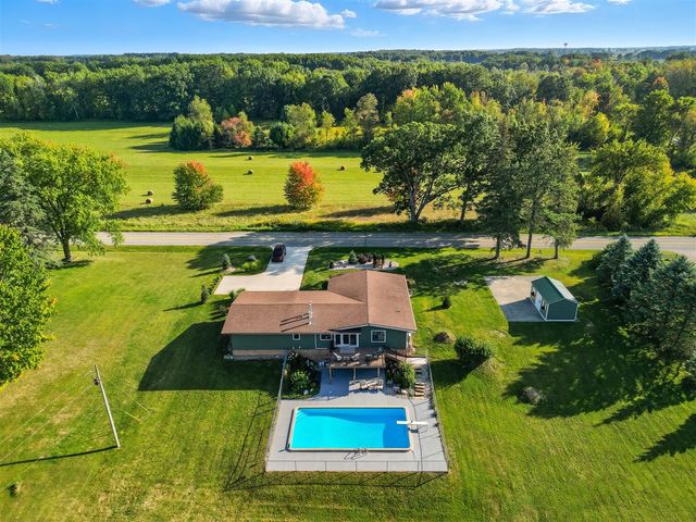 8450 W Tamarack Road, Lakeview, MI 48850