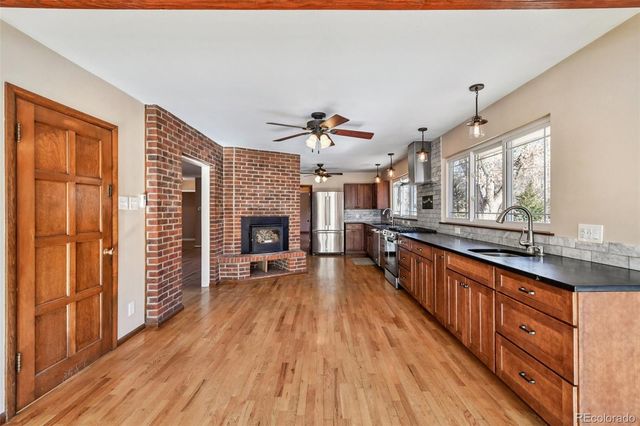 2550 S Dahlia Street, Denver, CO 80222