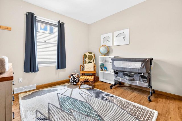 729 E MAES AVENUE, Kimberly, WI 54136