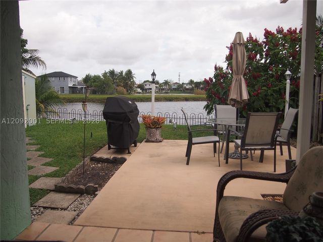 16181 SW 141st Ave, Miami, FL 33177