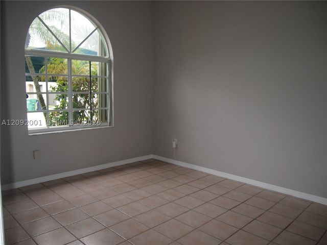 16181 SW 141st Ave, Miami, FL 33177