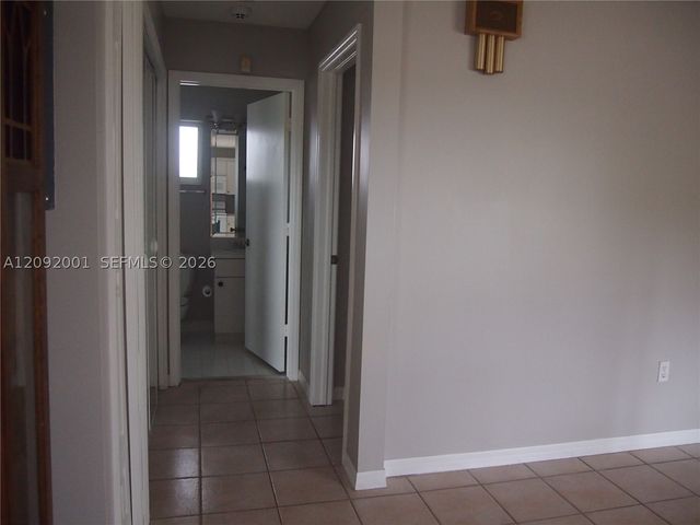 16181 SW 141st Ave, Miami, FL 33177