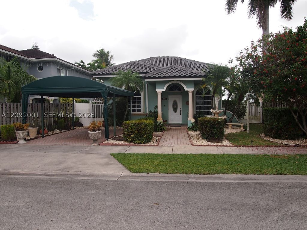 16181 SW 141st Ave, Miami, FL 33177