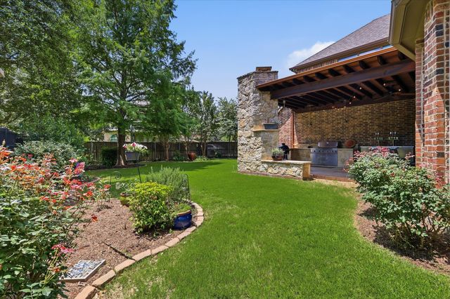 901 Foxworth Court, Allen, TX 75013
