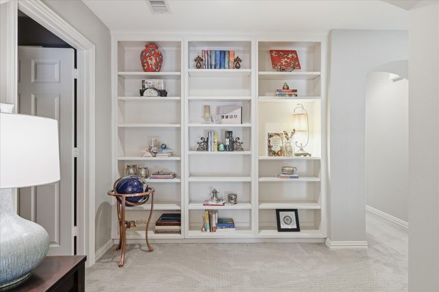 901 Foxworth Court, Allen, TX 75013