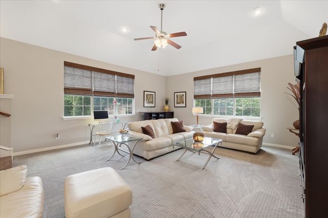 901 Foxworth Court, Allen, TX 75013
