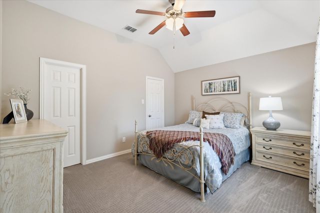 901 Foxworth Court, Allen, TX 75013