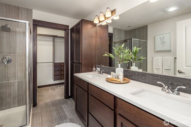 7174 27th Avenue SW, Seattle, WA 98106