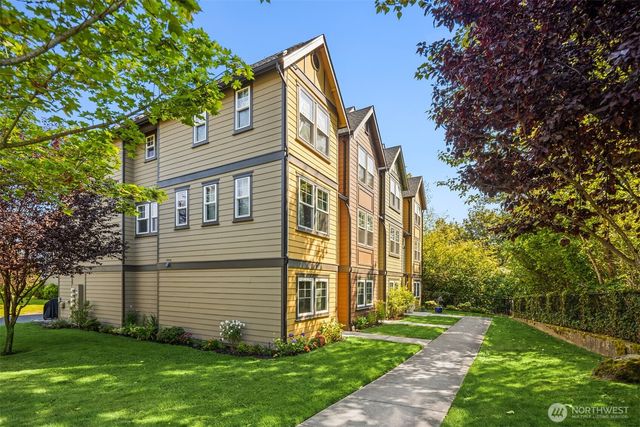 7174 27th Avenue SW, Seattle, WA 98106