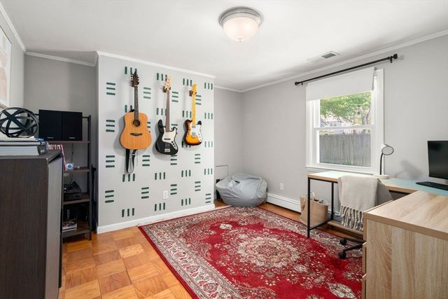 21 Randall Rd, Maynard, MA 01754