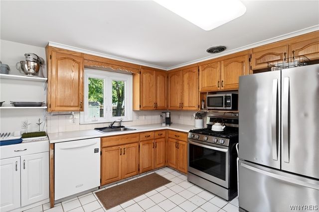 114 Euclid Avenue, Hamburg, NY 14075
