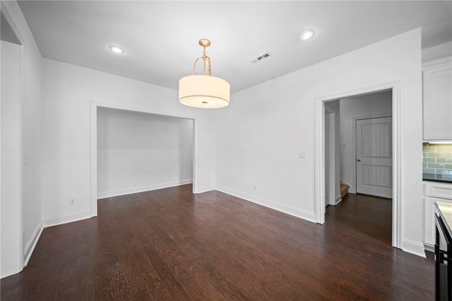 405 NW C Street, Bentonville, AR 72712