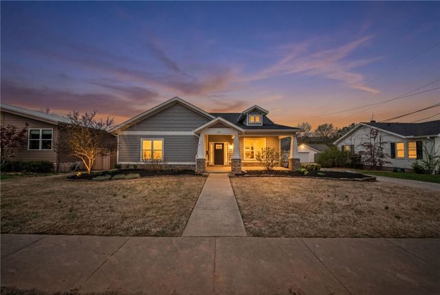 405 NW C Street, Bentonville, AR 72712