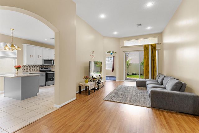 10720 Oak Bend Way, Wellington, FL 33414