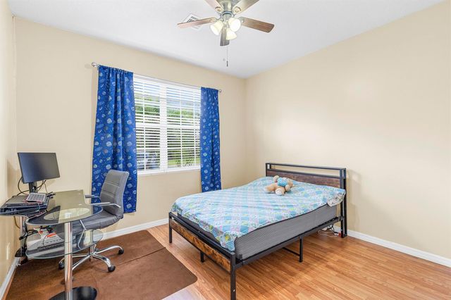 10720 Oak Bend Way, Wellington, FL 33414