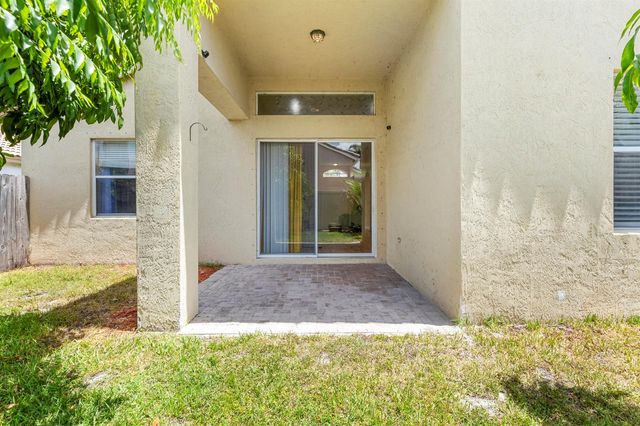 10720 Oak Bend Way, Wellington, FL 33414