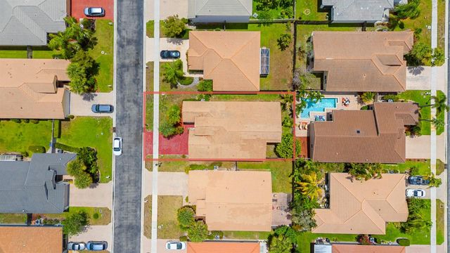 10720 Oak Bend Way, Wellington, FL 33414