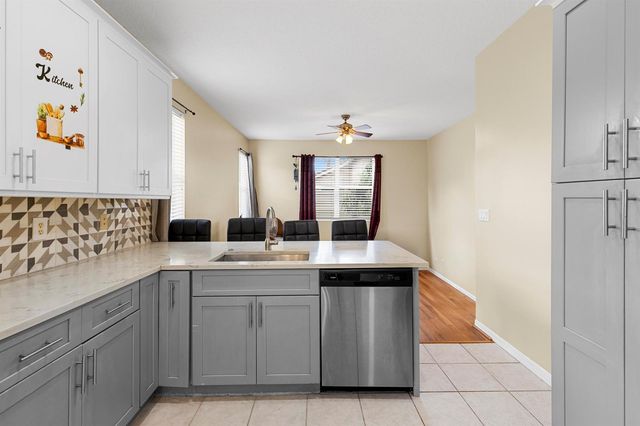 10720 Oak Bend Way, Wellington, FL 33414