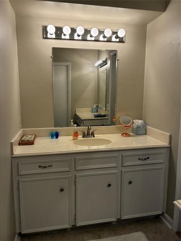 8810 Covent Garden Street, Houston, TX 77031