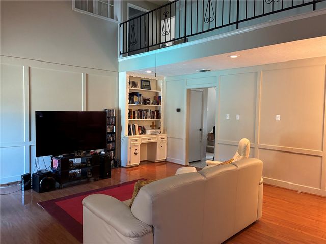 8810 Covent Garden Street, Houston, TX 77031