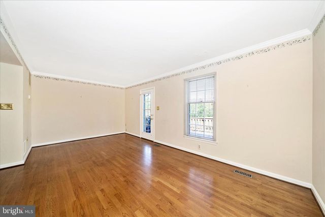 8286 WATERSIDE CT, Frederick, MD 21701