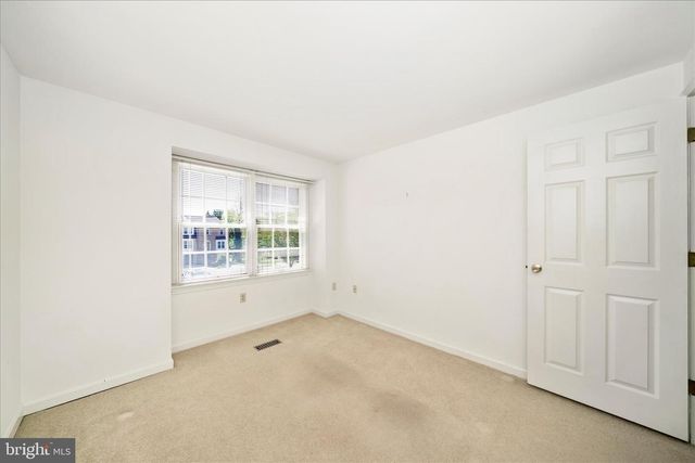 8286 WATERSIDE CT, Frederick, MD 21701